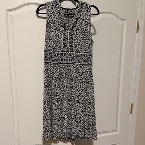 Elegant Black and White Floral Dress Business casual